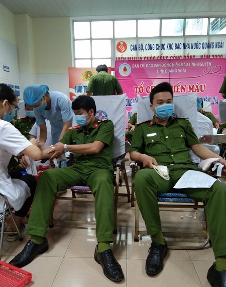 Công an huyện Bình Sơn hưởng ứng đợt cao điểm hiến máu tình nguyện