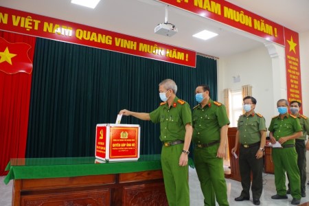 Công an thành phố Quảng Ngãi: Phát động quyên góp ủng hộ phòng, chống dịch COVID-19