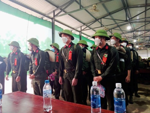 Công an tỉnh Quảng Ngãi phối hợp Trung đoàn Cảnh sát cơ động Nam ‎Trung Bộ - Bộ Tư lệnh Cảnh sát cơ động tổ chức lễ giao, nhận quân năm ‎‎2022‎