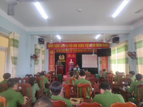 Công an huyện Sơn Tịnh tổ chức Hội nghị triển khai công tác cải cách ‎hành chính và phát động cuộc thi “Tìm hiểu về cải cách hành chính” ‎trong Công an huyện năm 2022‎