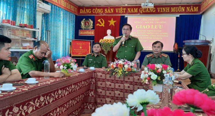 Công an huyện Mộ Đức, Sơn Hà, Trà Bồng phối hợp tổ chức các hoạt động nhân kỷ niệm 55 năm Ngày truyền thống lực lượng xây dựng phong trào bảo vệ ANTQ (16/6/1967 - 16/6/2022)