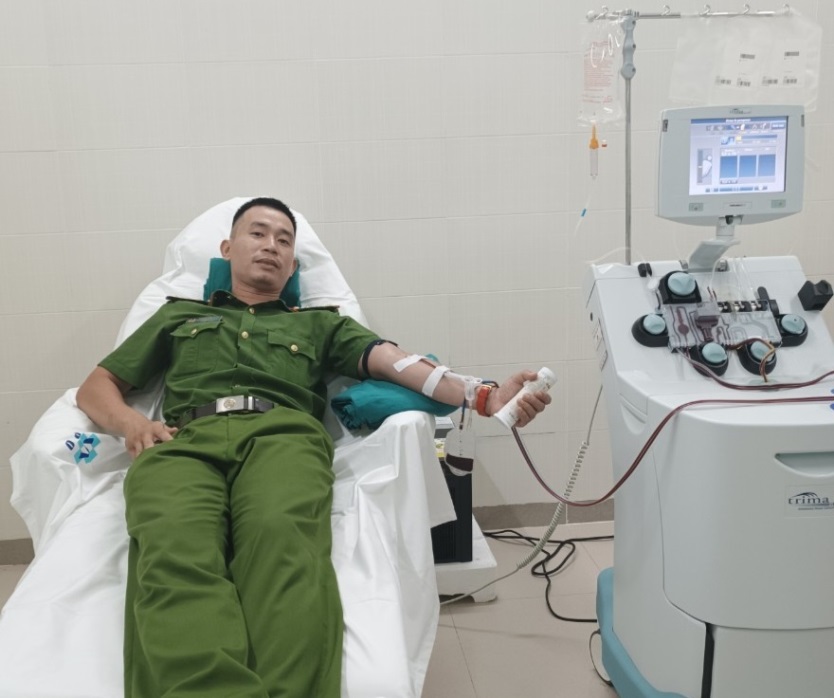 Tuổi trẻ Công an thành phố Quảng Ngãi kịp thời hiến máu cứu người