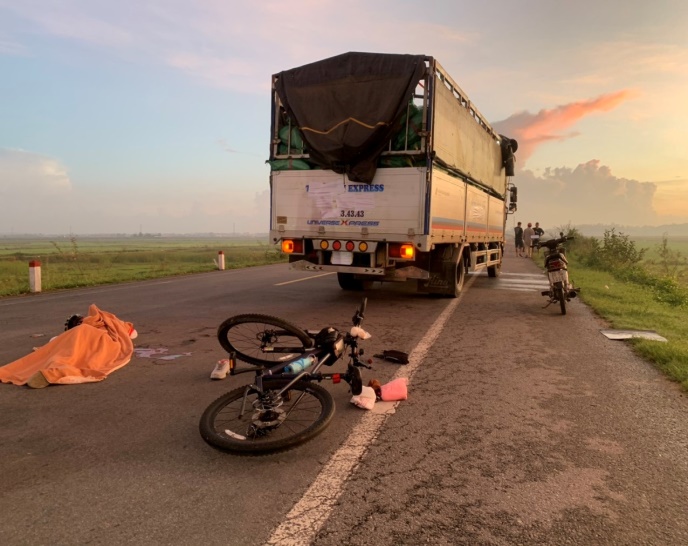 Mộ Đức: Tai nạn giao thông làm chết 01 người đi xe đạp thể dục buổi sáng