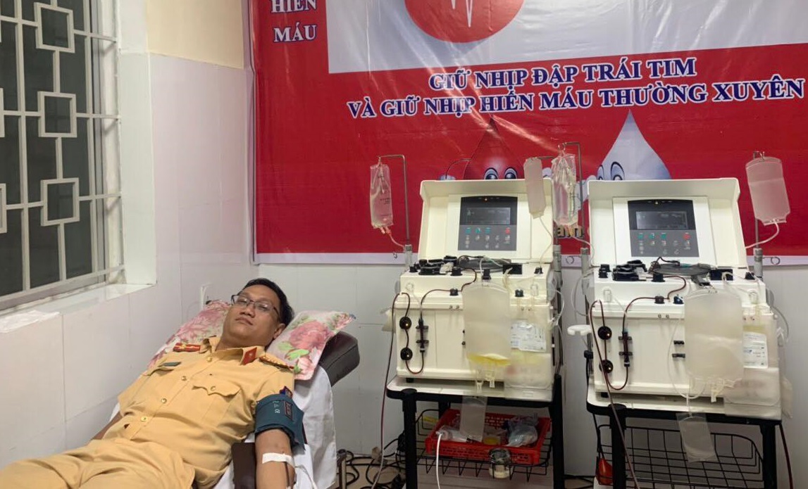Đoàn viên, thanh niên Công an tỉnh Quảng Ngãi tích cực hiến máu cứu người