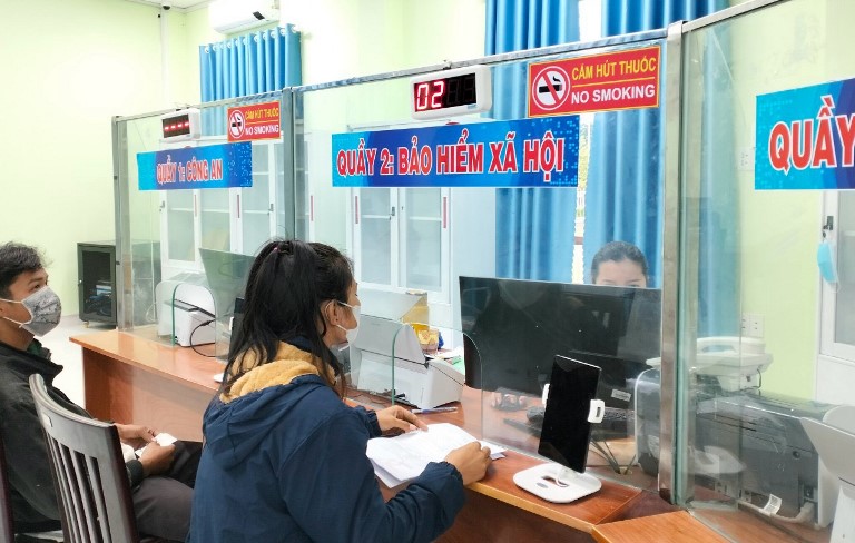 Huyện Sơn Tây quan tâm thực hiện chính sách bảo hiểm y tế cho các đối tượng chính sách