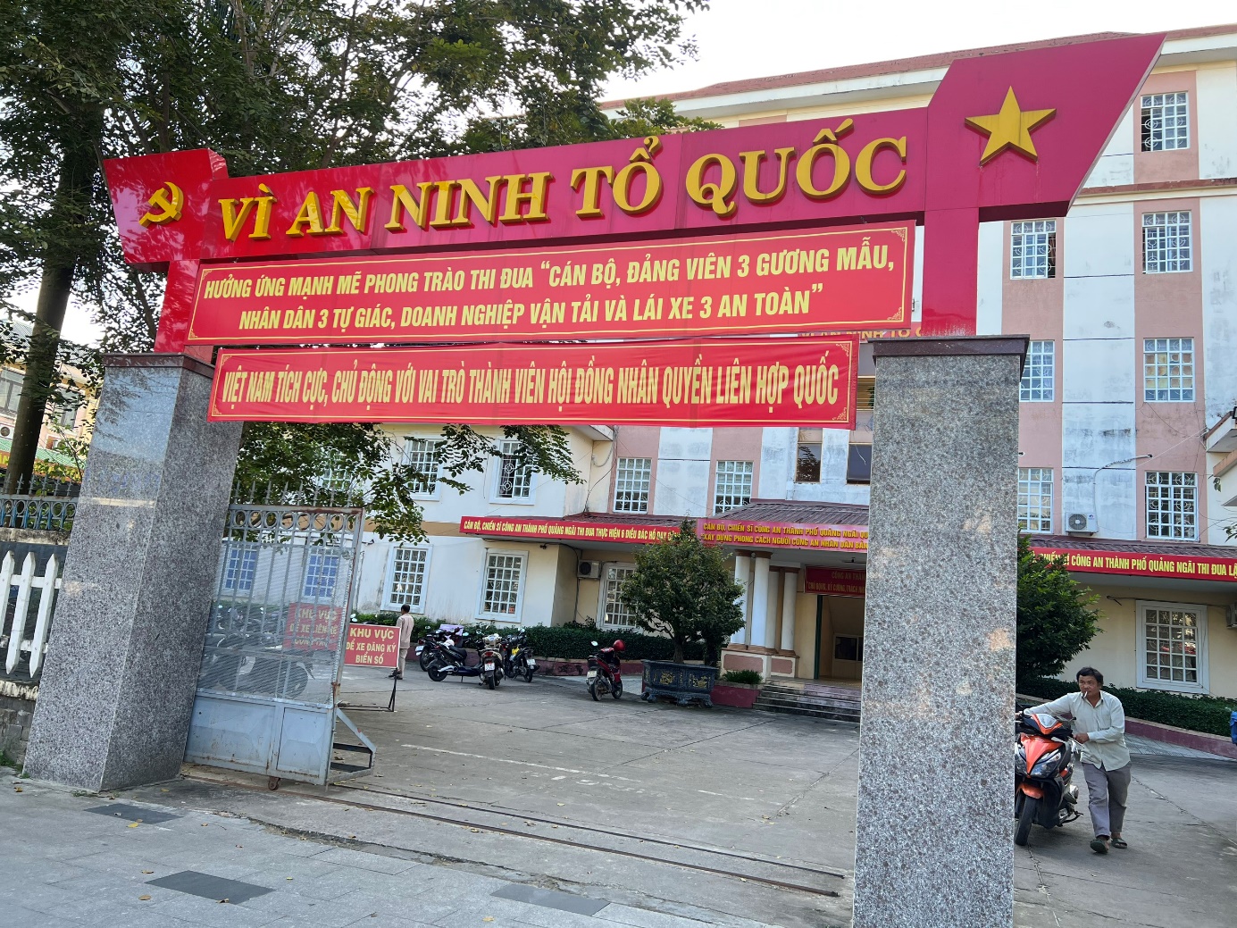 Thành phố Quảng Ngãi đẩy mạnh hoạt động tuyên truyền kỷ niệm 75 năm ngày Nhân quyền thế giới (10/12/1948 - 10/12/2023)