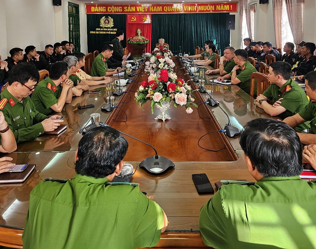 Tăng cường Cảnh sát cơ động Nam Trung Bộ bảo đảm ANTT trên địa bàn thành phố Quảng Ngãi trong dịp Tết