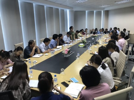 ​Phòng Quản lý xuất nhập cảnh đối thoại trực tiếp với các doanh nghiệp tại Khu công nghiệp VSIP Quảng Ngãi