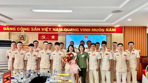 Chi đoàn Phòng Tổ chức cán bộ tổ chức thành công Đại hội chi đoàn lần thứ nhất, nhiệm kỳ 2025 - 2027