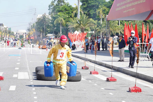Sôi nổi Hội thao nghiệp vụ chữa cháy và cứu nạn, cứu hộ năm 2026