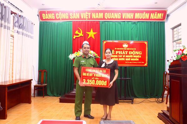 Công an xã Ba Tơ hưởng ứng Lễ phát động Phong trào “Chung tay vì người nghèo” năm 2026