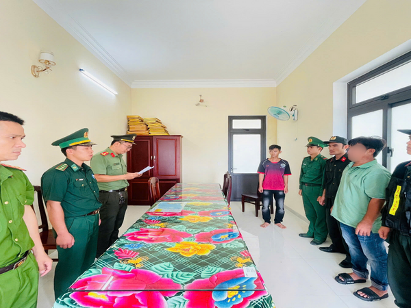 Khởi tố 02 đối tượng tổ chức cho người khác xuất cảnh trái phép bằng tàu cá, làm 4 thuyền viên mất tích