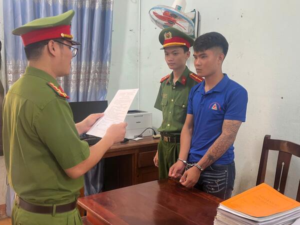 Cơ quan Cảnh sát điều tra khởi tố, bắt tạm giam đối tượng giao cấu với người từ đủ 13 tuổi đến dưới 16 tuổi