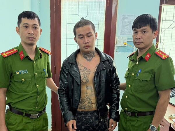 Phòng Cảnh sát QLHC về TTXH kịp thời phát hiện nam thanh niên tàng trữ trái phép chất ma túy